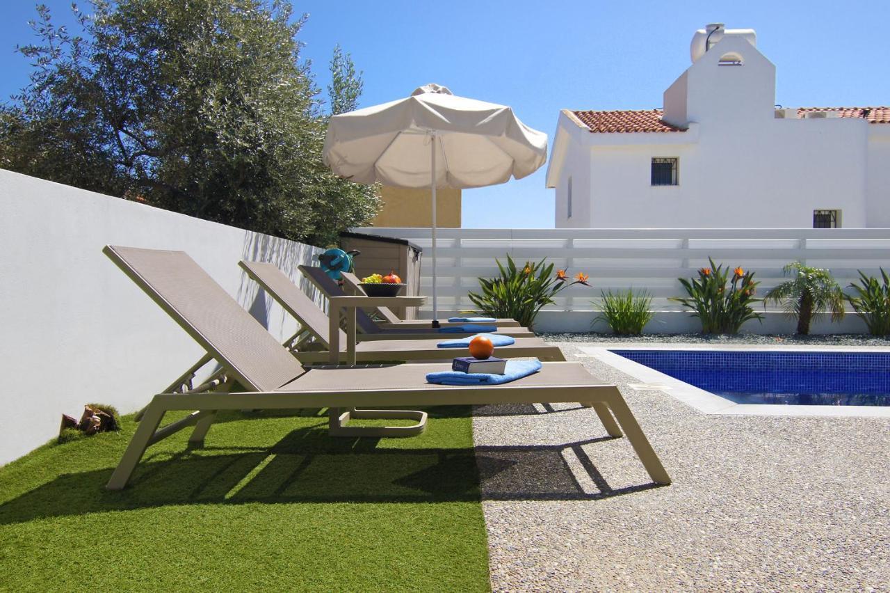 Villa Megan Protaras Exterior photo